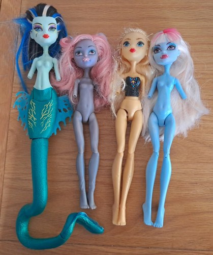Monster high dolls bundle 4 - high,